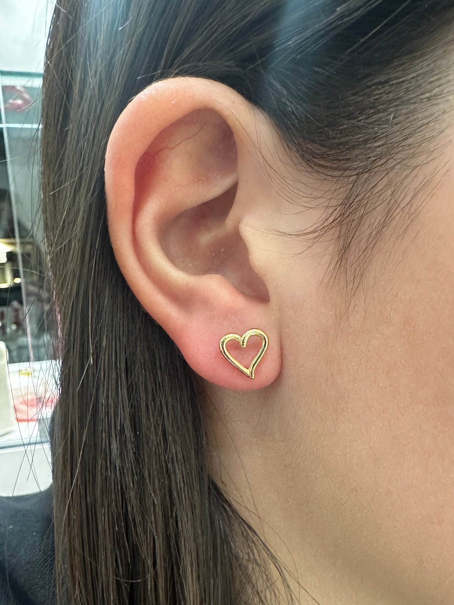 Orecchino Cuore Filo