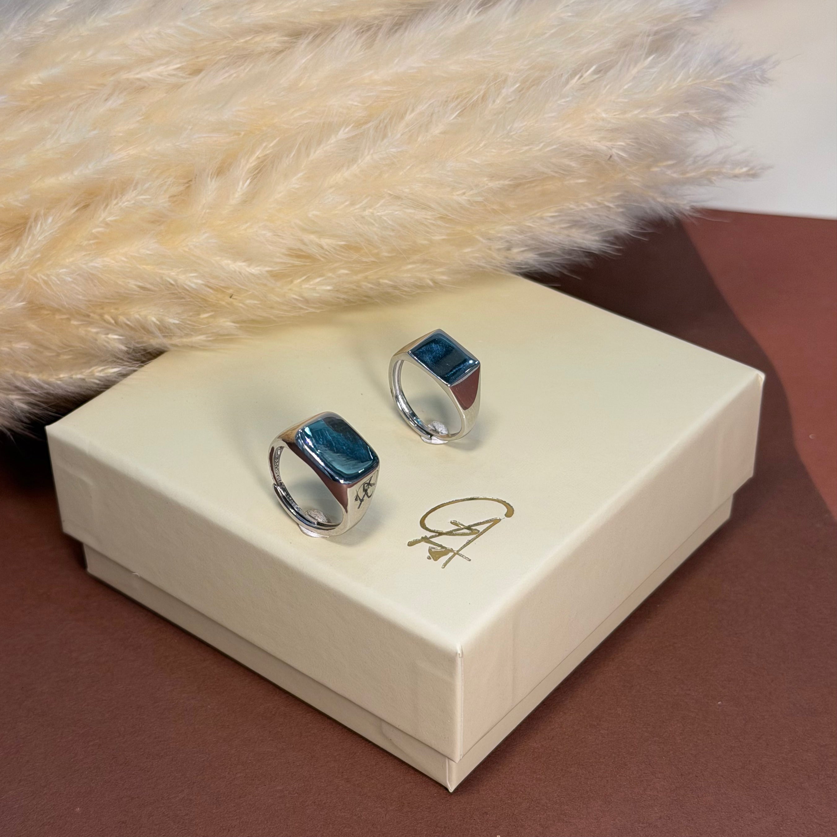 Anello Chevalier Quadrato