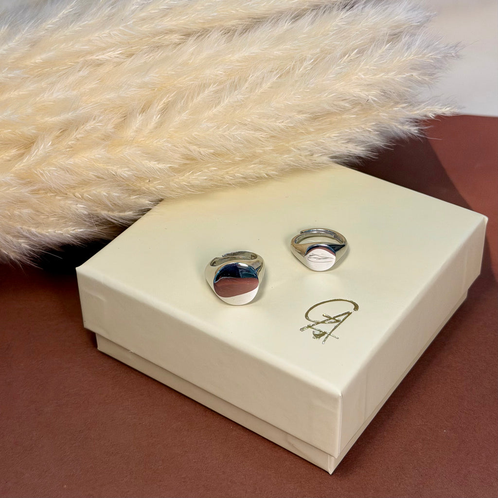 Anello chevalier tondo piccolo