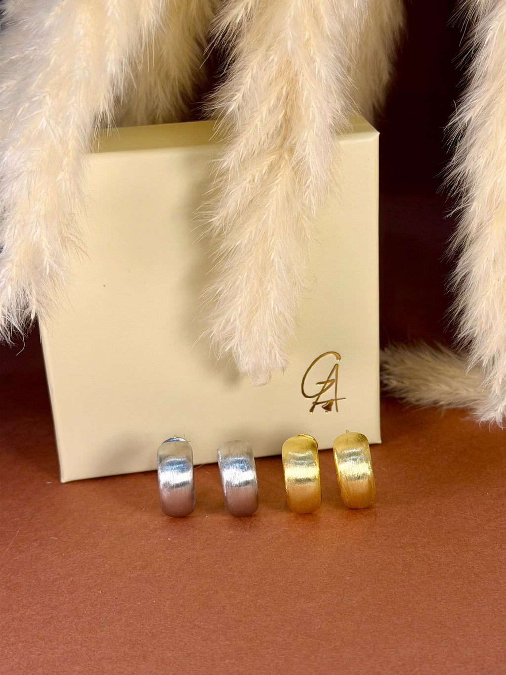 Orecchini cerchio Satinato