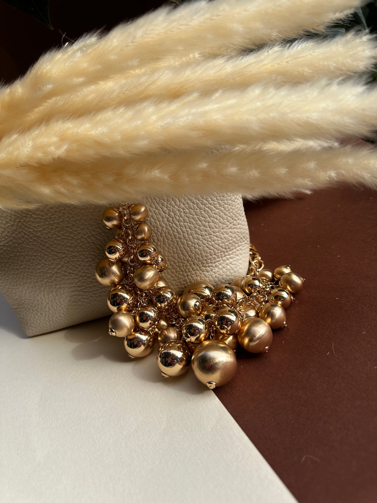 Collana Balls