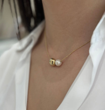 Collana Ambra